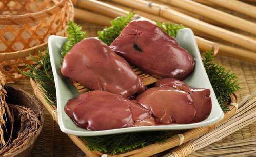 金毛犬除了狗粮,还能吃这7种食物(金毛犬除了狗粮,还能吃这7种食物是什么原因) 金毛犬除了狗粮,还能吃这7种食物(金毛犬除了狗粮,还能吃这7种食物是什么原因)