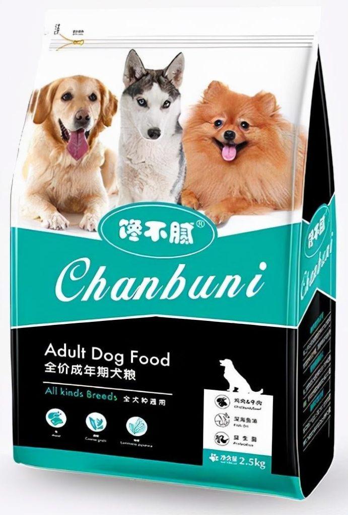 巨型贵宾犬挑食吃什么狗粮?主人可以尝试更换一款适口性更好 巨型贵宾犬挑食吃什么狗粮?主人可以尝试更换一款适口性更好